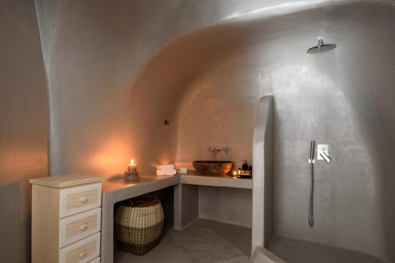White Dream Suites Фира Екстериор снимка