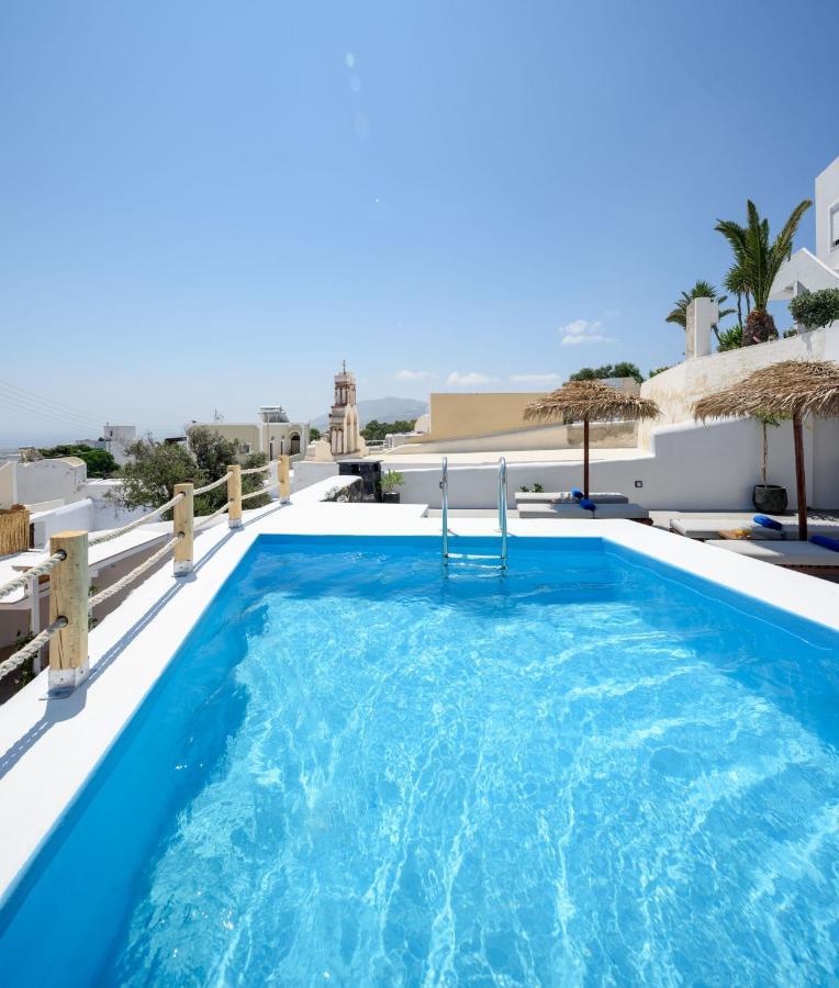 White Dream Suites Фира Екстериор снимка