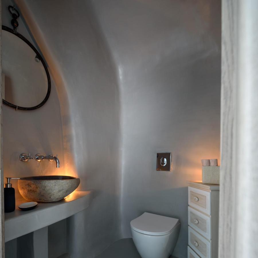 White Dream Suites Фира Екстериор снимка